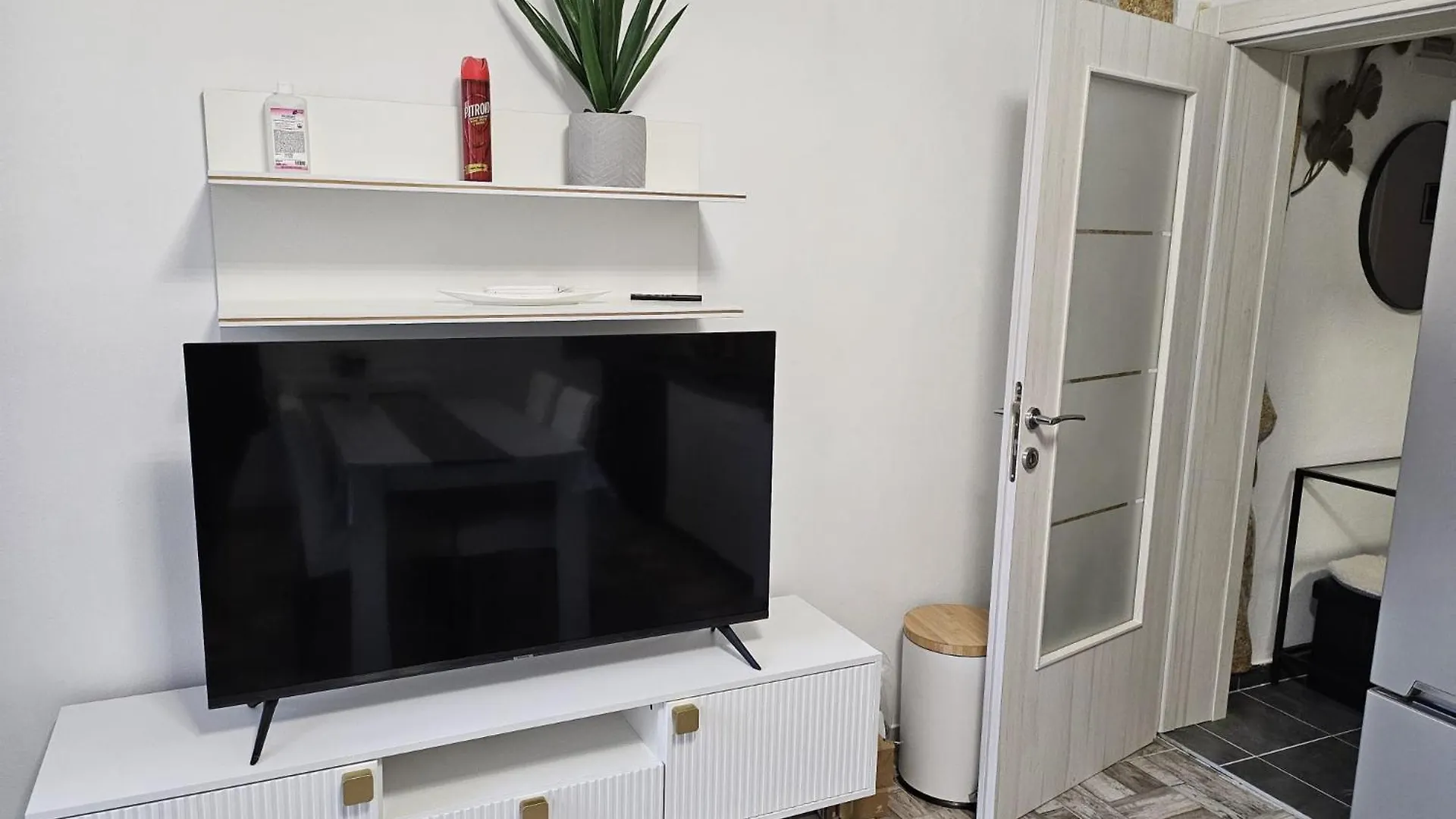 Apartmani Sandra - トロギール クロアチア