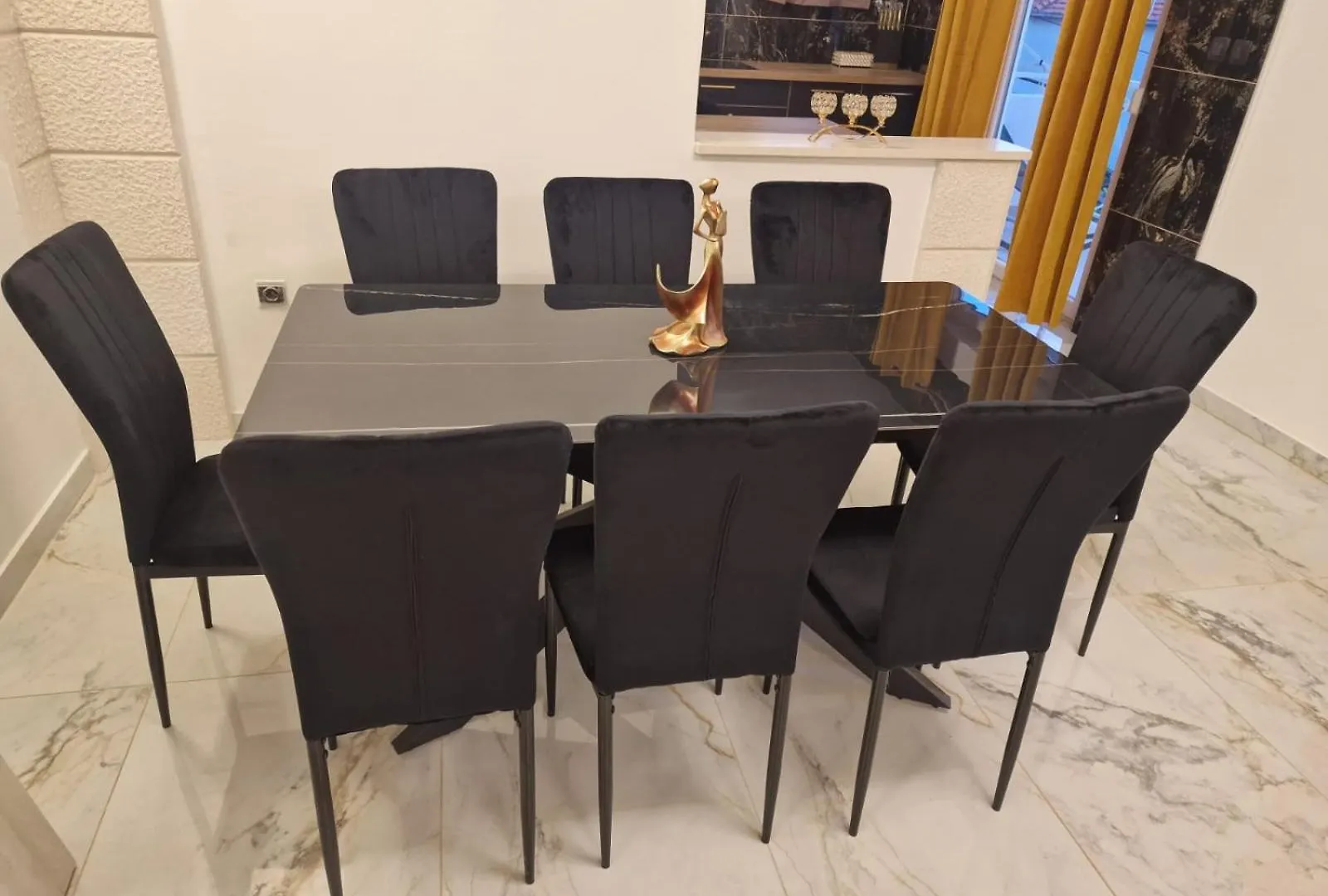 Apartmani Sandra - Trogir Croatia